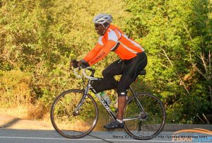 P120603074339514aa-2